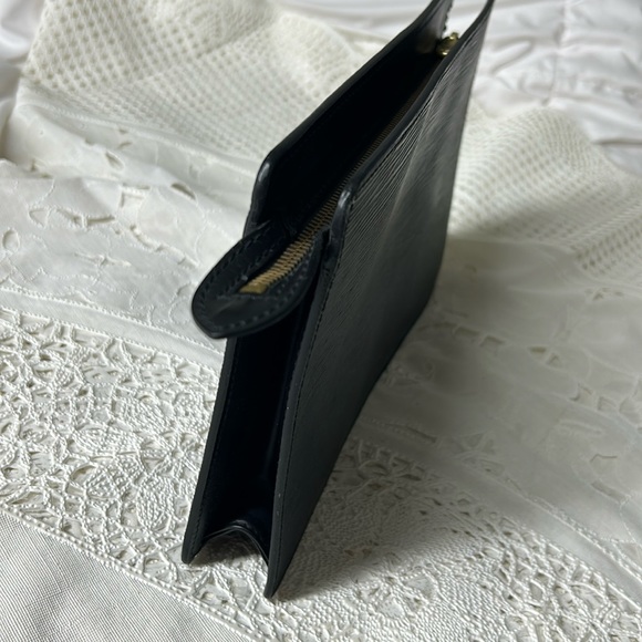 🖤Louis Vuitton Black Epi Homme Toiletry - Picture 4 of 17